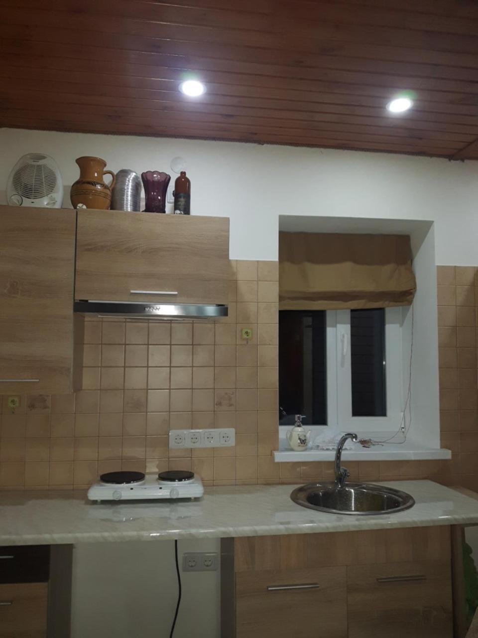 Киевская 43 Apartman Horol Kültér fotó
